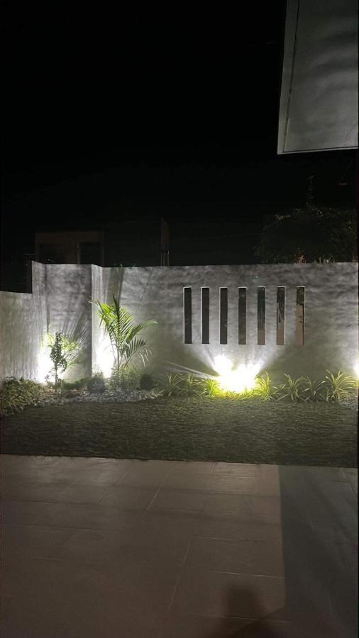 Seafront Residences Vacation Getaway San Juan  Exterior photo
